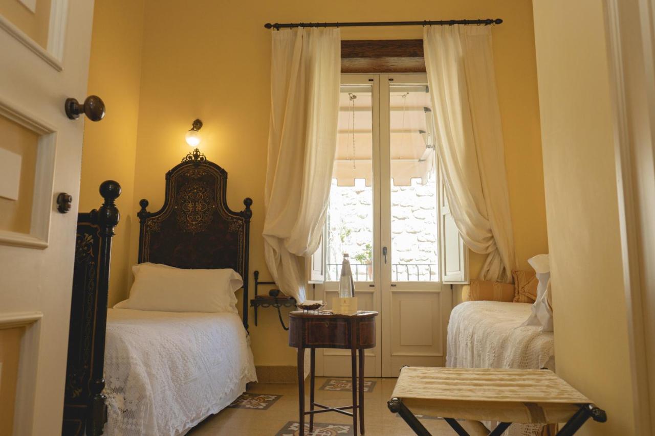 לינה וארוחת בוקר טאורמינה Casa Turchetti מראה חיצוני תמונה